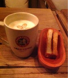 拿铁女孩吃瓜,揭秘网红现象背后的故事